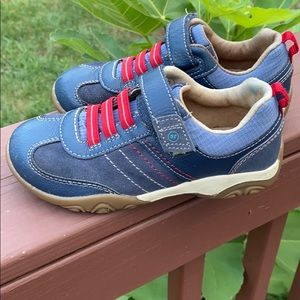 striderite prescott shoe 12M great for winter